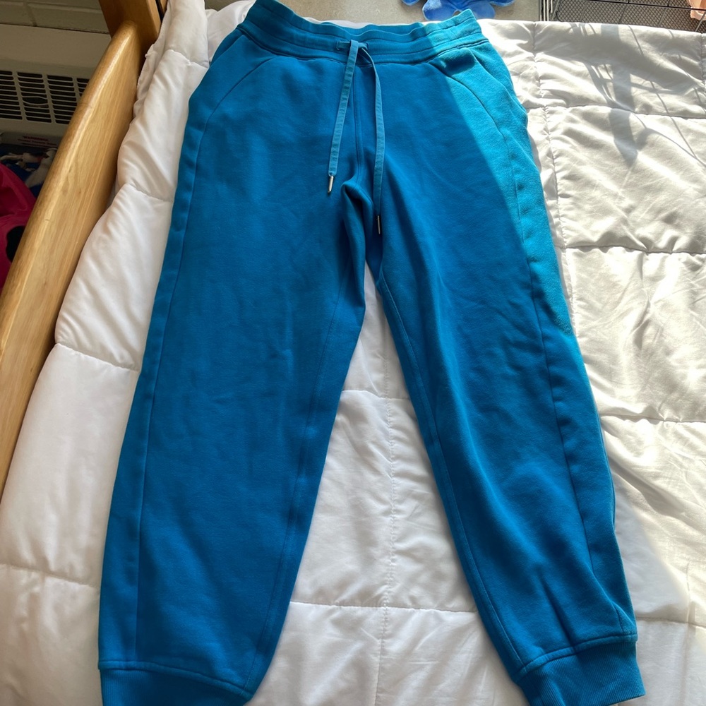 Lululemon Scuba 7/8 high rise jogger
